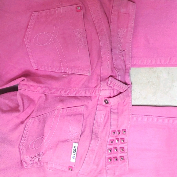 Pink Roxy Skinny Jeans - Picture 3 of 4